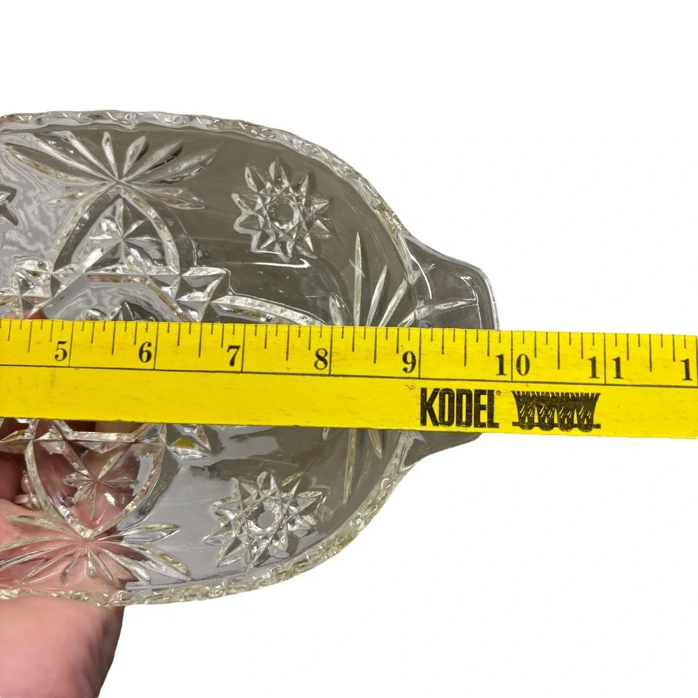 Vintage Clear Glass Divided Candy Dish Serving Tray Starburst Pattern‎ Handles